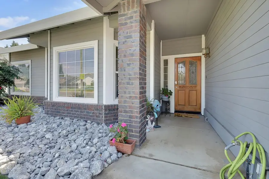 1672 Jamie Drive, Yuba City, CA 95993 - #3