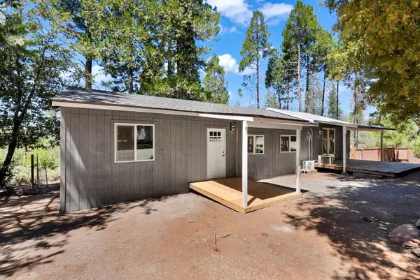 18366 Pine Bark Drive, Mokelumne Hill, CA 95245