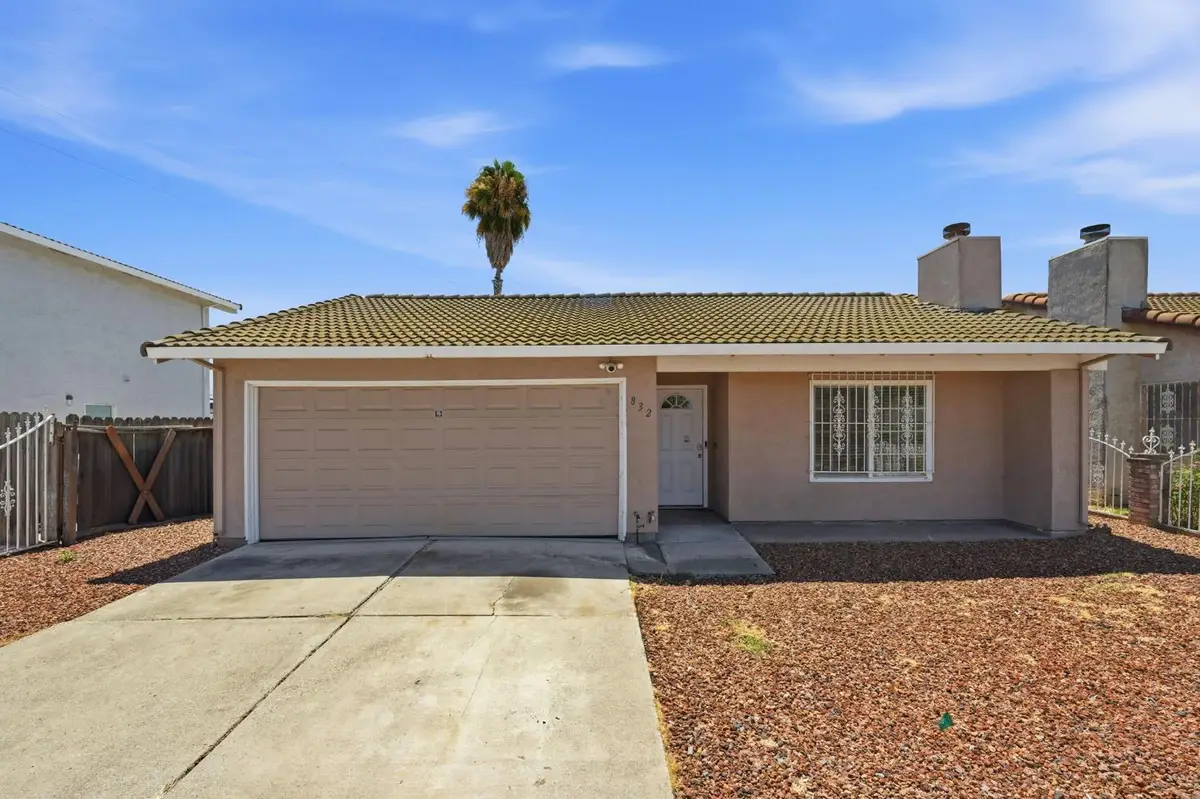 832 W 8th Street, Stockton, CA 95206 - #1