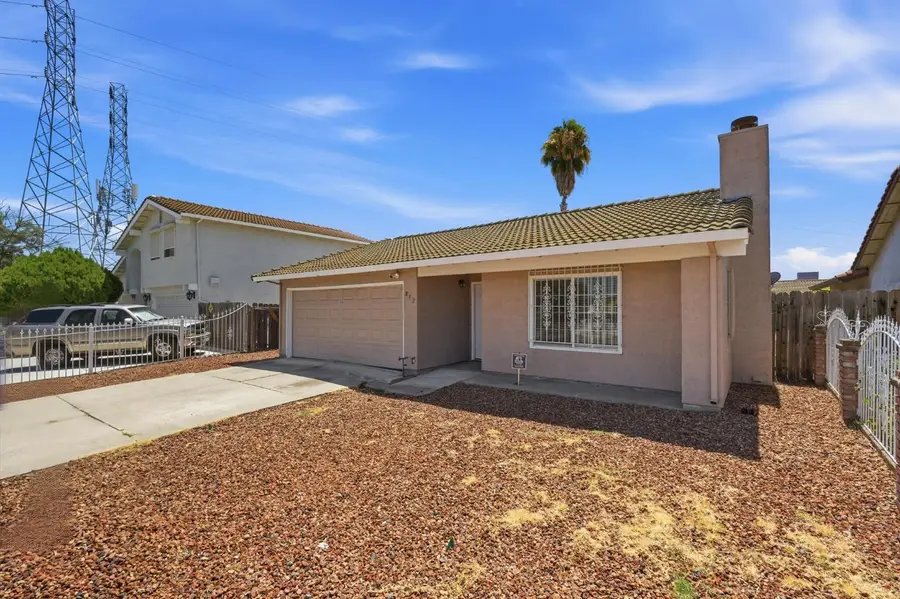832 W 8th Street, Stockton, CA 95206 - #3
