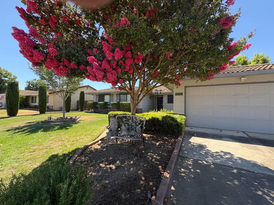 24 Brodie Drive, Galt, CA 95632 - #2