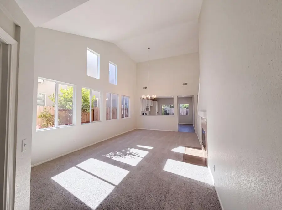 1570 Arcola Avenue, Sacramento, CA 95835 - #3