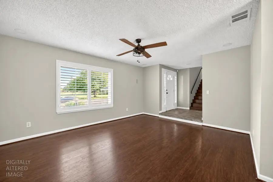 10036 Vanguard Drive, Sacramento, CA 95827 - #3