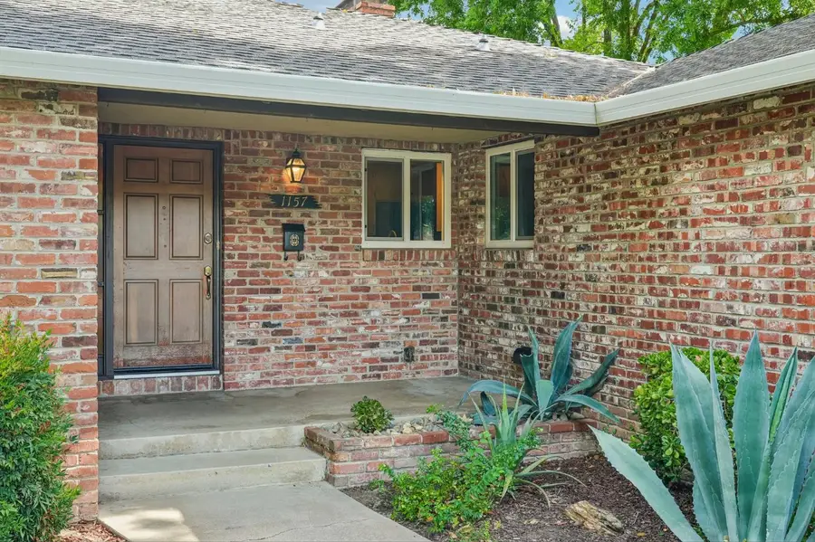 1157 35th Avenue, Sacramento, CA 95822 - #3