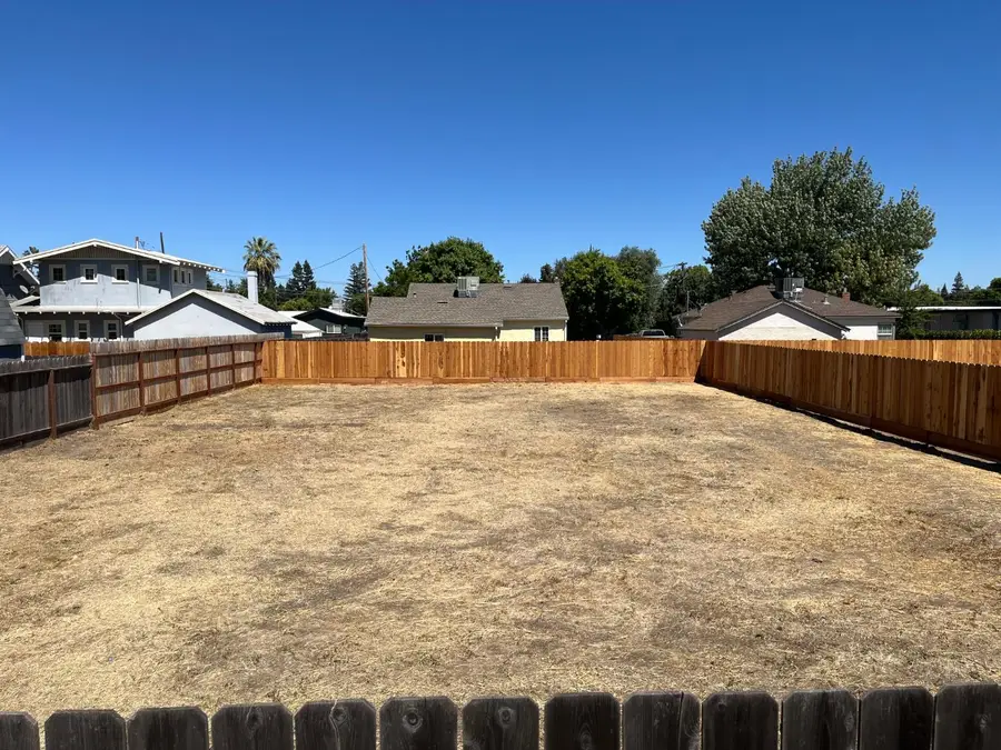 1534 Sunrise Ave., Modesto, CA 95350 - #2