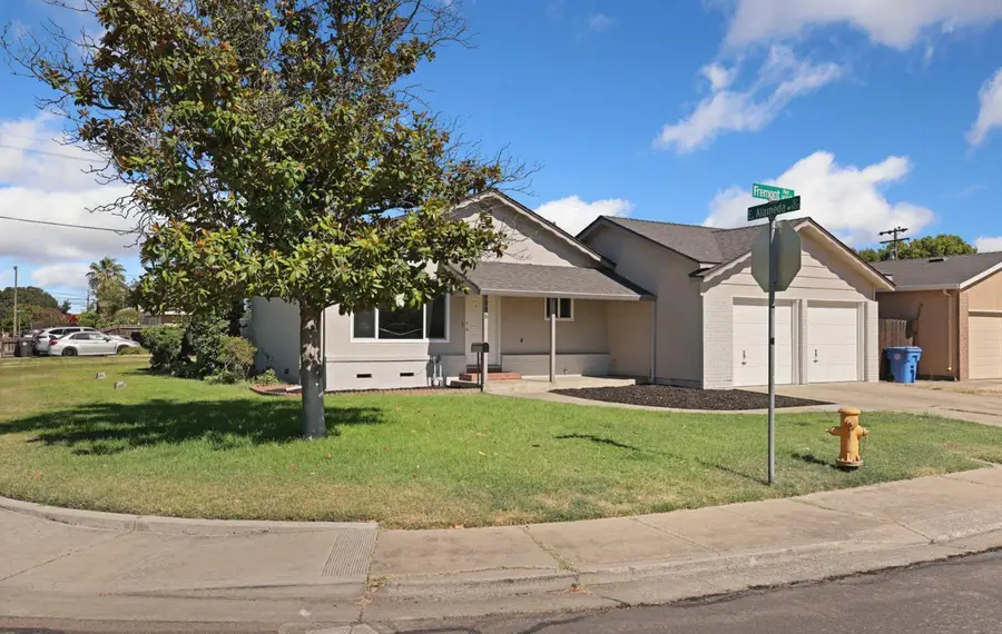 436 N Fremont Street, Manteca, CA 95336 - #2