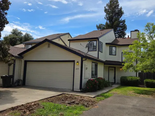 2717 Hoffman Woods Lane, Carmichael, CA 95608