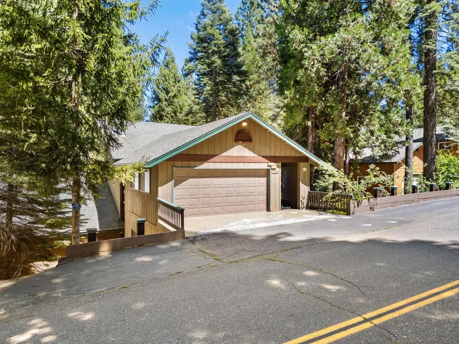 2430 Navajo Drive, Dorrington, CA 95223 - #2