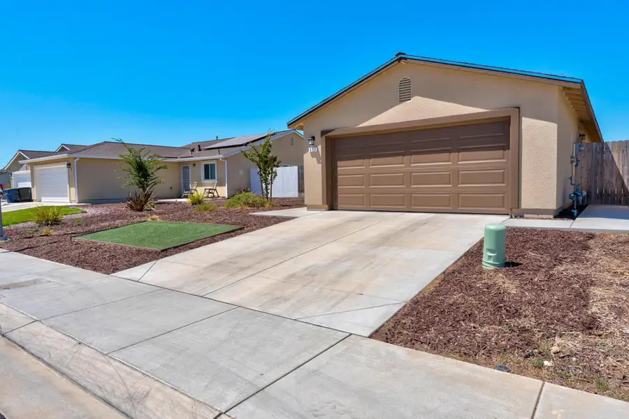 677 Mackenzie Court, Merced, CA 95341 - #2
