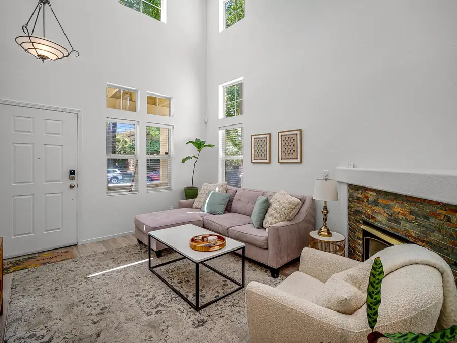 2627 I Street, Sacramento, CA 95816 - #3