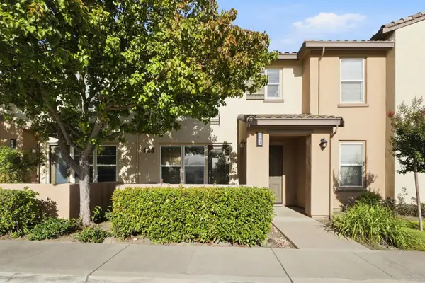 425 Regatta Lane #103, West Sacramento, CA 95605
