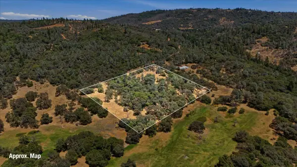 12877 Danzer Place, Grass Valley, CA 95949