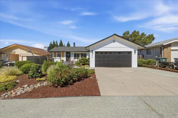 3875 Parkway Place, Auburn, CA 95602