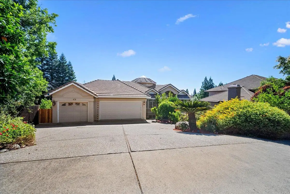 136 Tomlinson Dr, Folsom, CA 95630 - #1