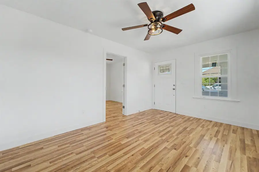 761 Shasta Street, Yuba City, CA 95991 - #3