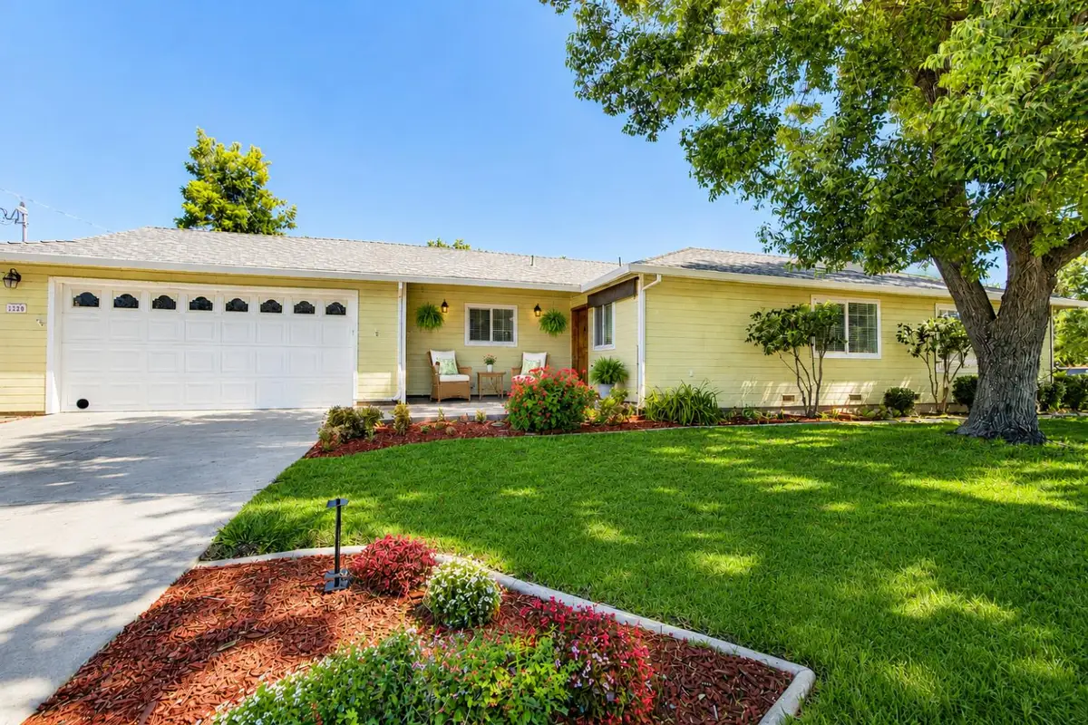 105 Park Street, Gridley, CA 95948 - #1