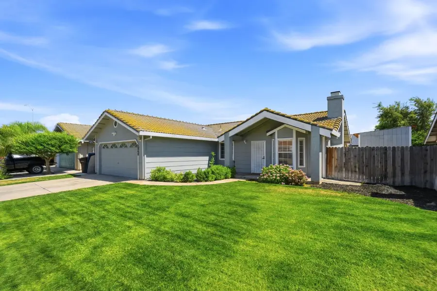 3848 Prince George Lane, Riverbank, CA 95367 - #2