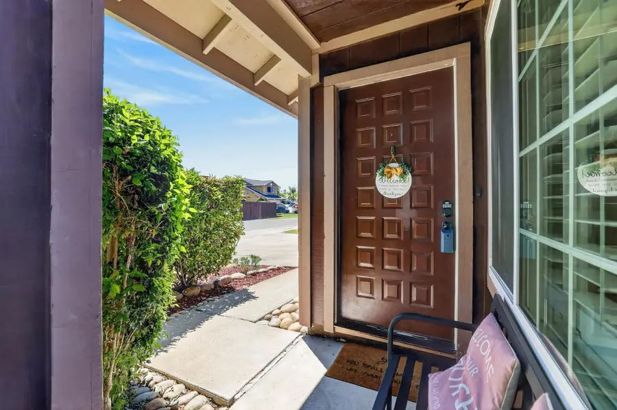 7700 Harvest Woods Drive, Sacramento, CA 95828 - #2