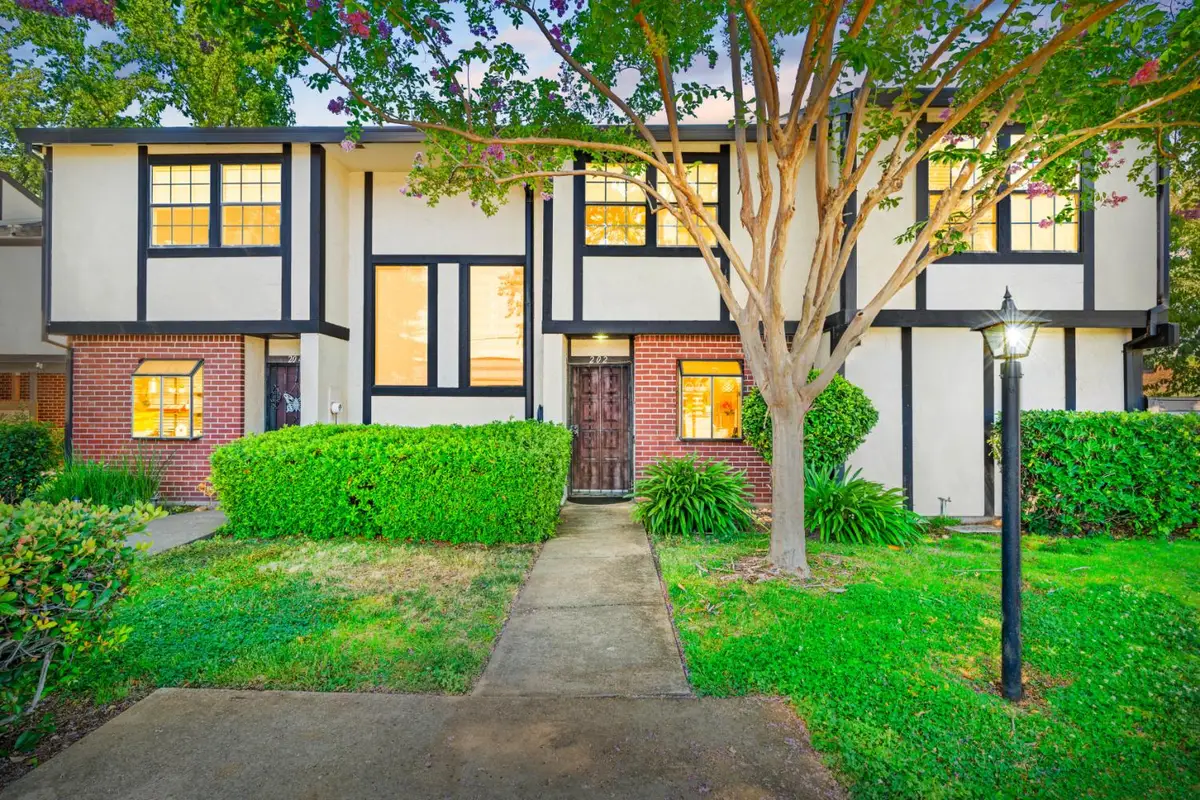 202 Wales Drive, Folsom, CA 95630 - #1