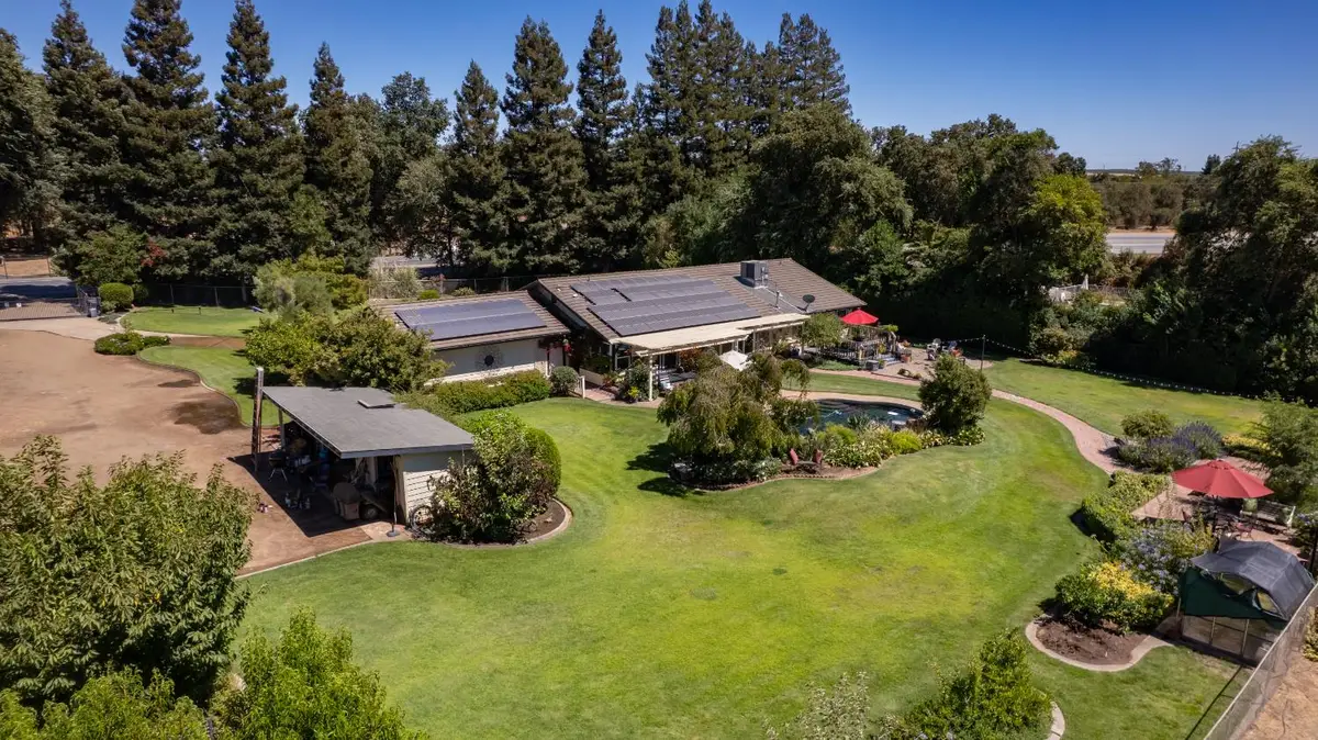 24333 E Highway 26, Linden, CA 95236 - #1