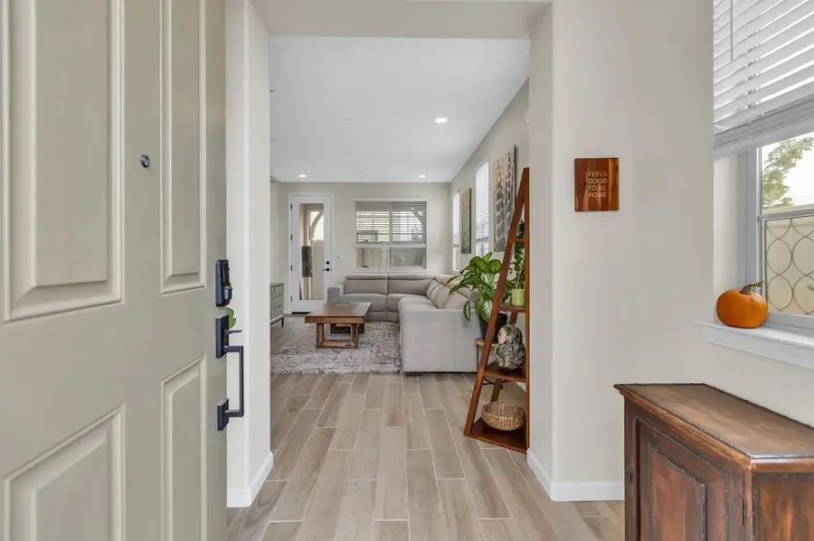 9326 Mystic Lake Alley, Sacramento, CA 95829 - #2