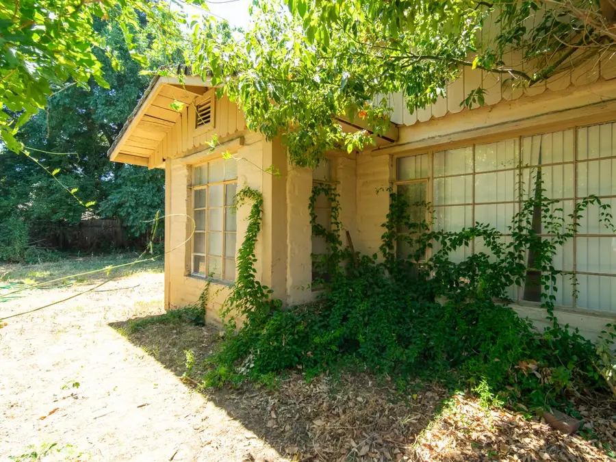 5212 Cypress Avenue, Carmichael, CA 95608 - #3