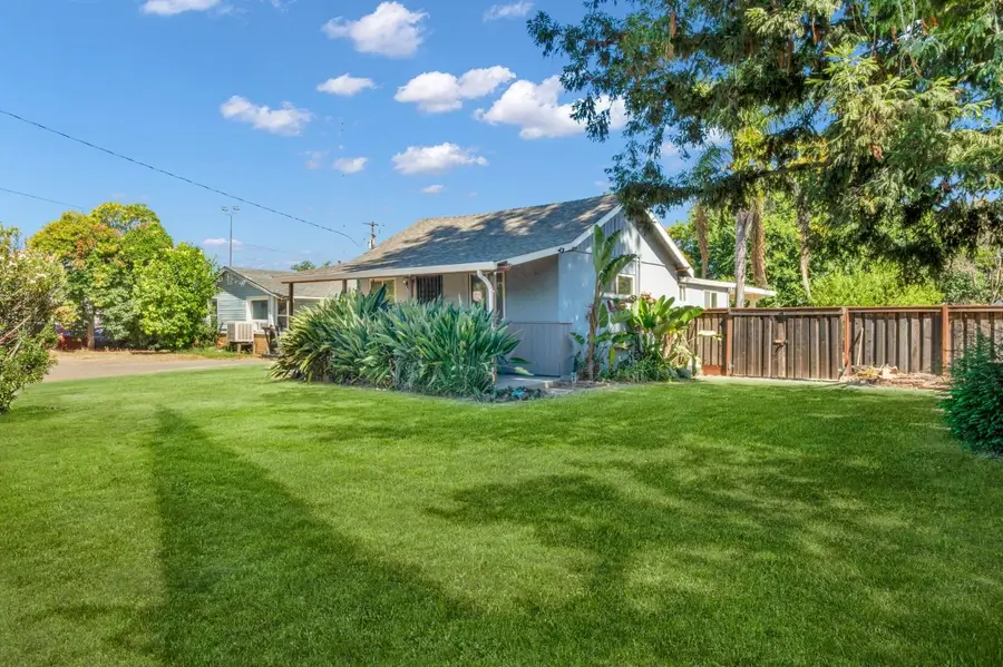 6001 Broadway, Sacramento, CA 95820 - #2