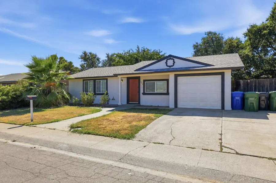 902 Tudor Street, Galt, CA 95632 - #2