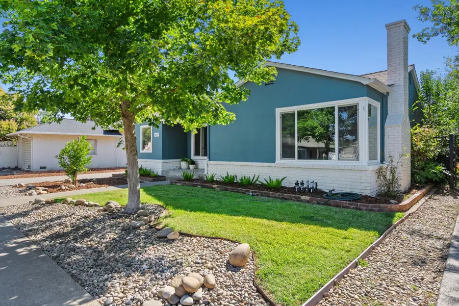 1317 51st Street, Sacramento, CA 95819 - #2