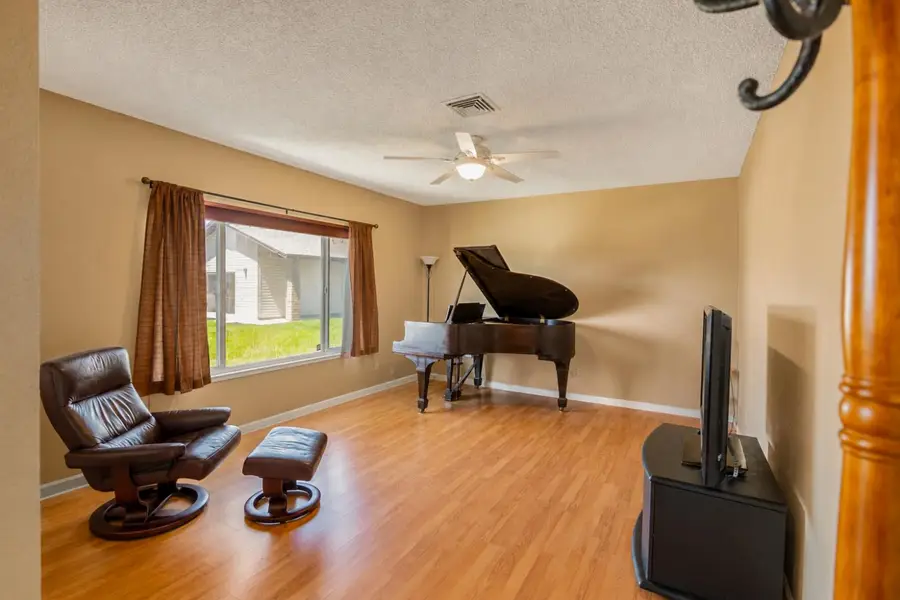 2940 Hughes Court, Turlock, CA 95382 - #3