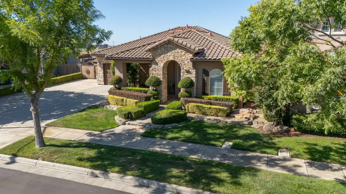 444 California Street, Escalon, CA 95320 - #1