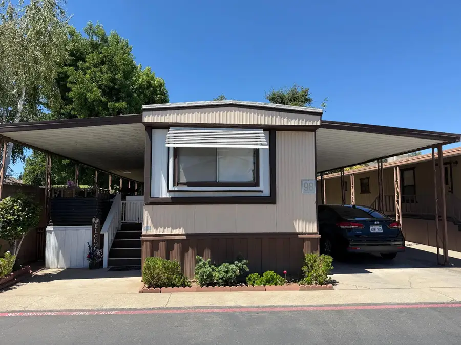 471 Almond Drive #98, Lodi, CA 95240 - #2