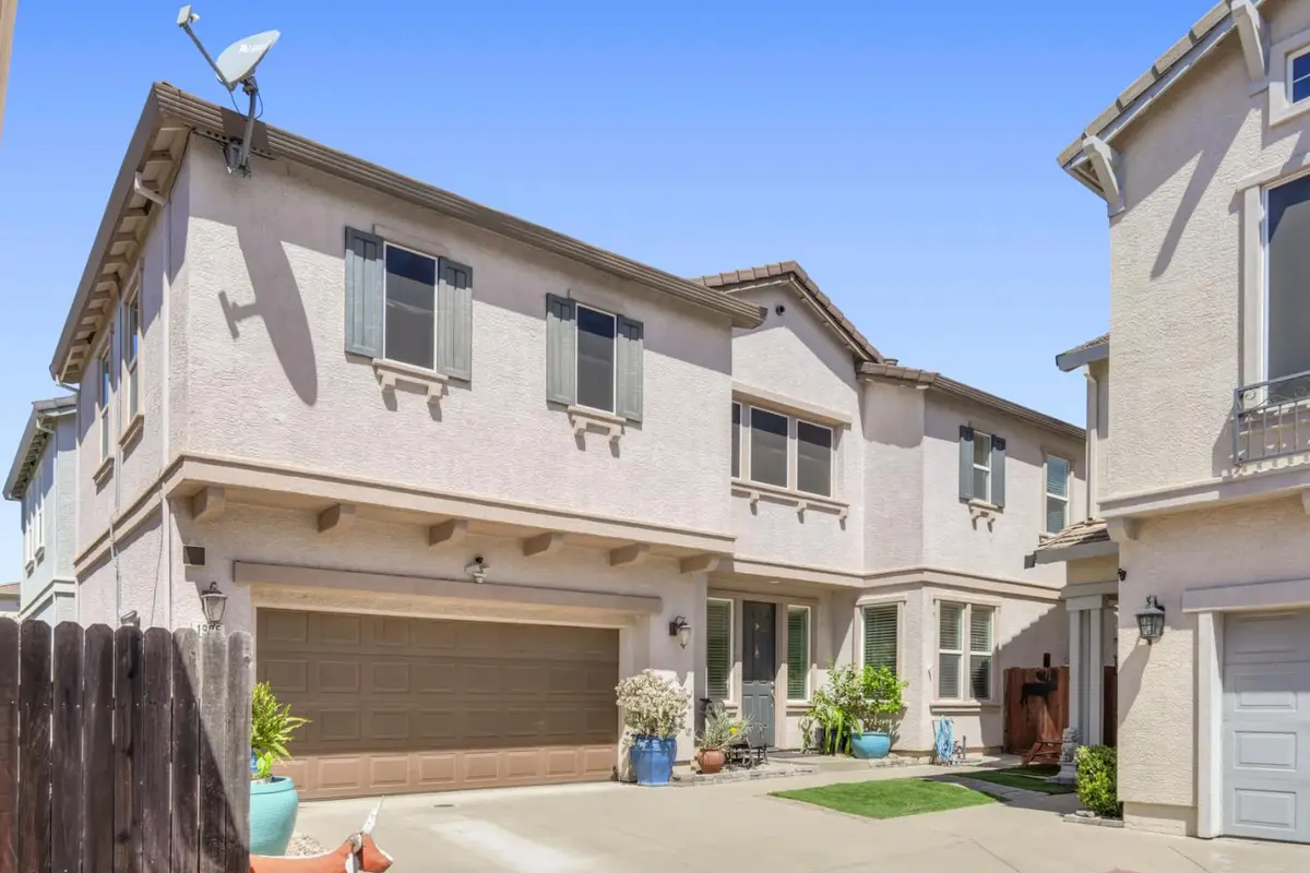1905 Mammoth Way, Sacramento, CA 95834 - #1