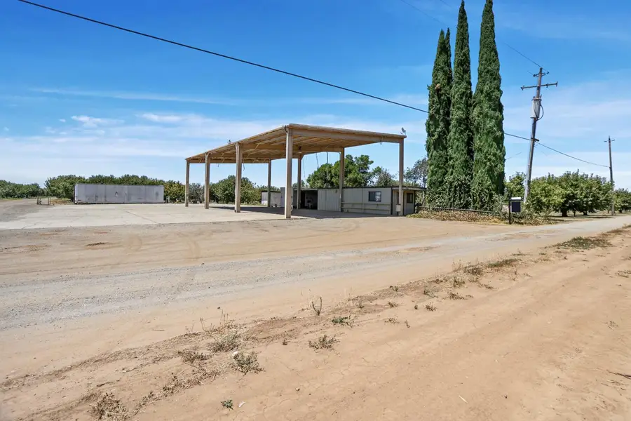 12555 E Comstock Road, Stockton, CA 95215 - #2