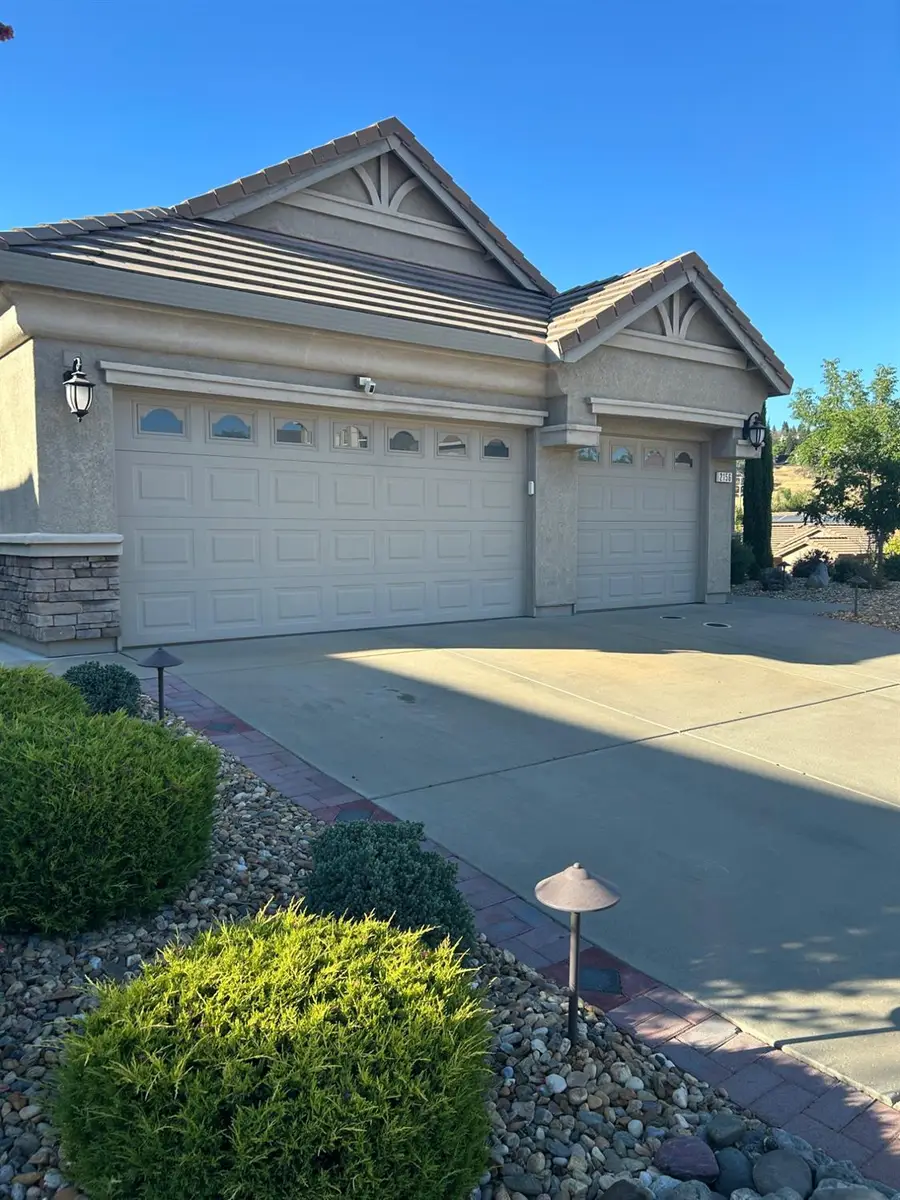 2156 Falcon Drive, Folsom, CA 95630 - #3