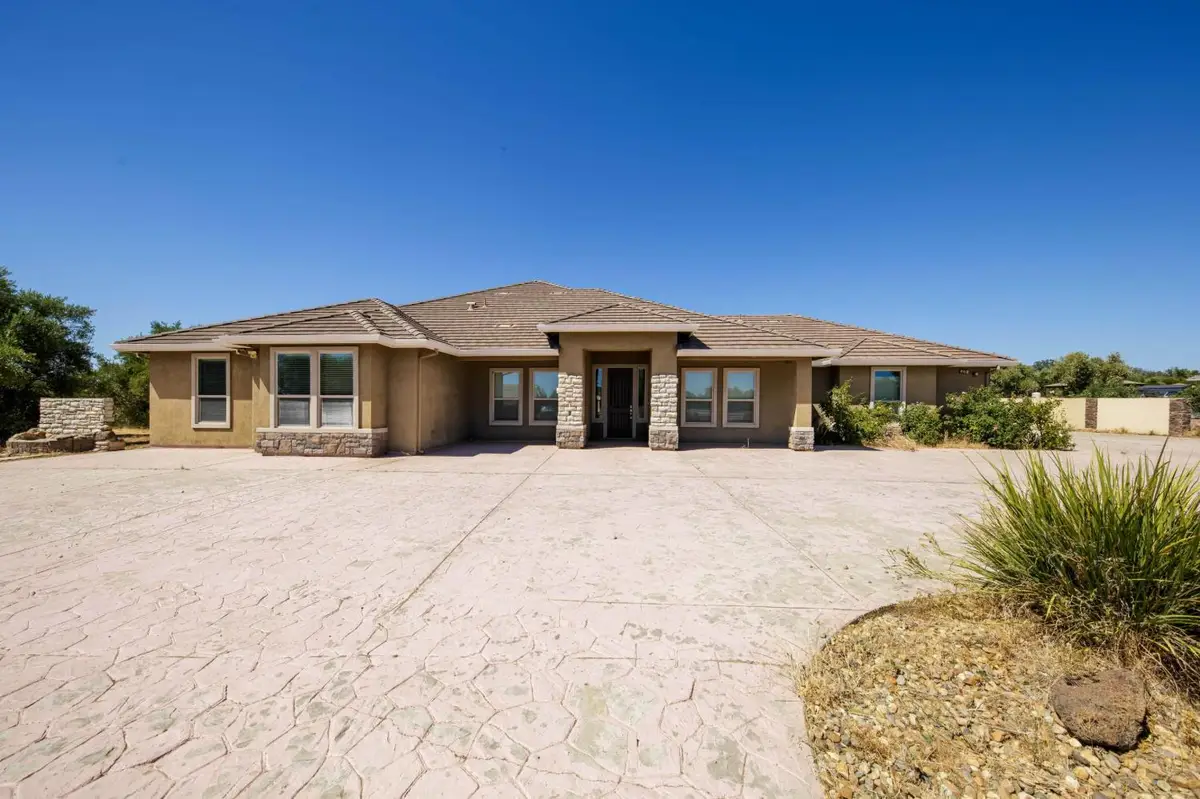 5004 Lake View Road, Valley Springs, CA 95252 - #1