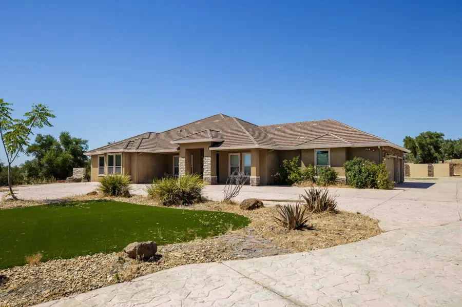 5004 Lake View Road, Valley Springs, CA 95252 - #3