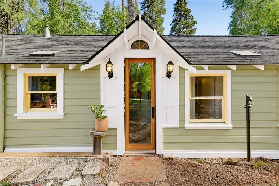 10584 Cedar Avenue, Grass Valley, CA 95945 - #2