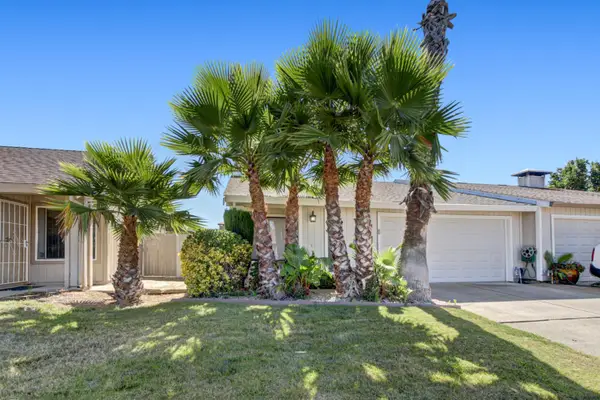 7677 Harvest Woods Drive, Sacramento, CA 95828
