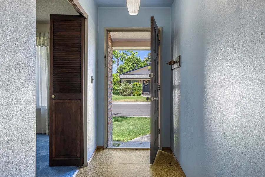 5800 Mohican Drive, Manteca, CA 95336 - #3