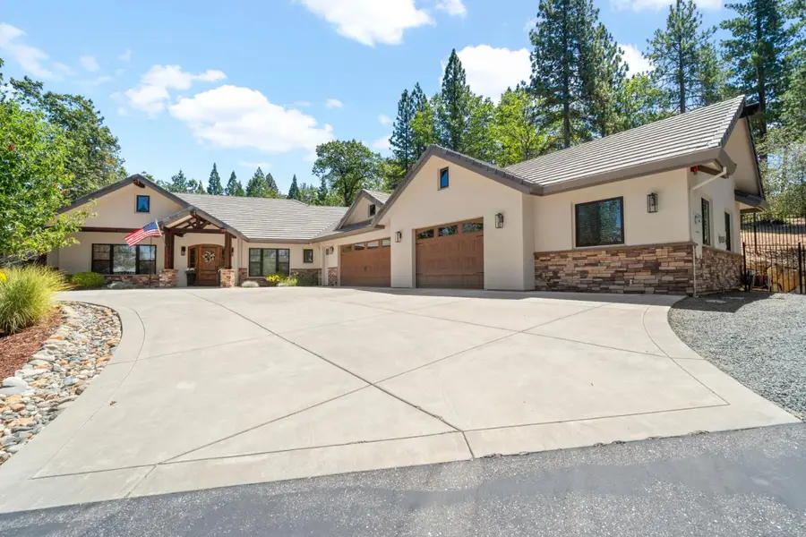 1520 Ridgemore Drive, Meadow Vista, CA 95722 - #2