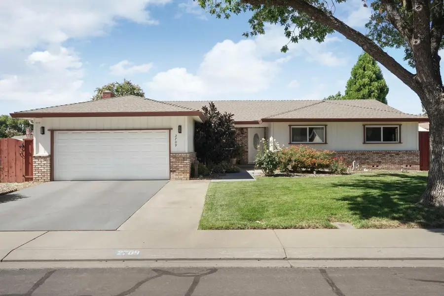 2709 Chapel Court, Modesto, CA 95355 - #2