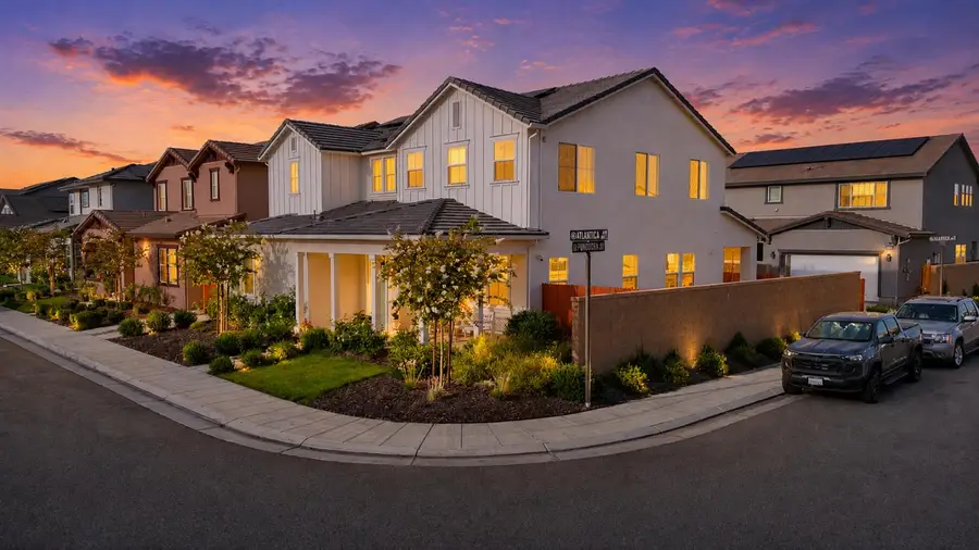 411 S Atlantica Drive, Madera, CA 93636 - #2