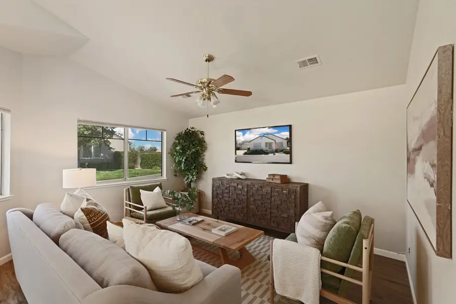 647 Village Drive, Galt, CA 95632 - #3