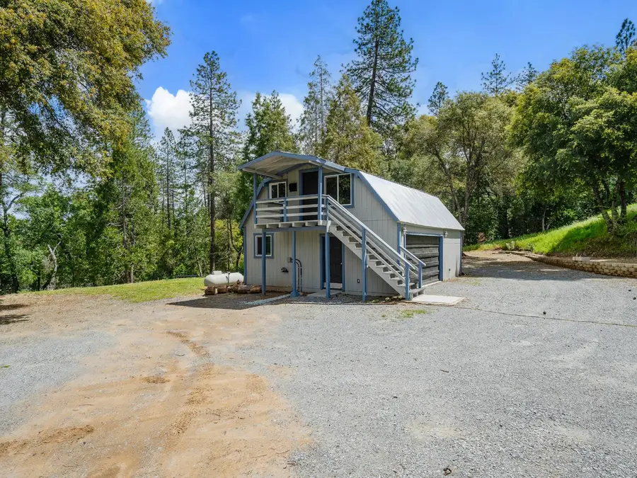 7131 Mt Aukum Road, Somerset, CA 95684 - #2