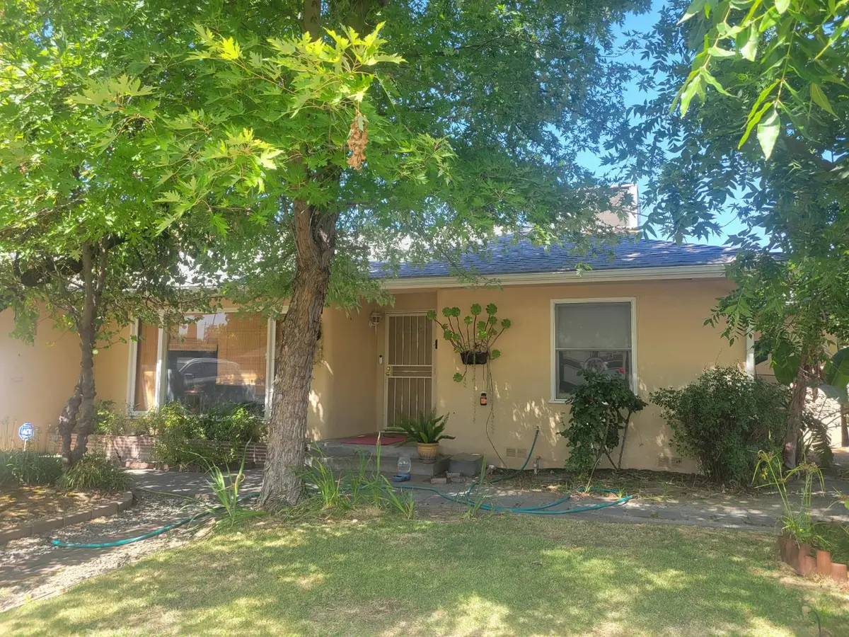 514 Fairview Avenue, Madera, CA 93637 - #1