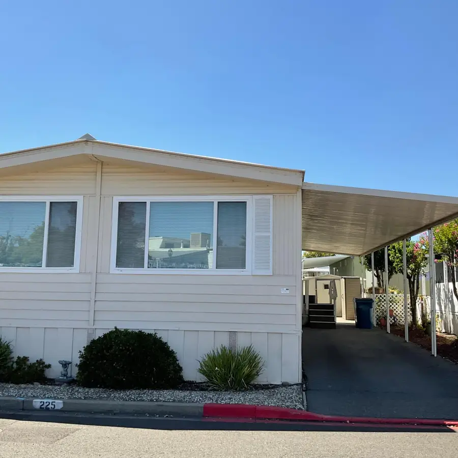 225 Club House Drive, Rancho Cordova, CA 95670 - #2