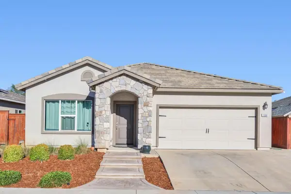 1004 Baywood Greens Drive, Ione, CA 95640