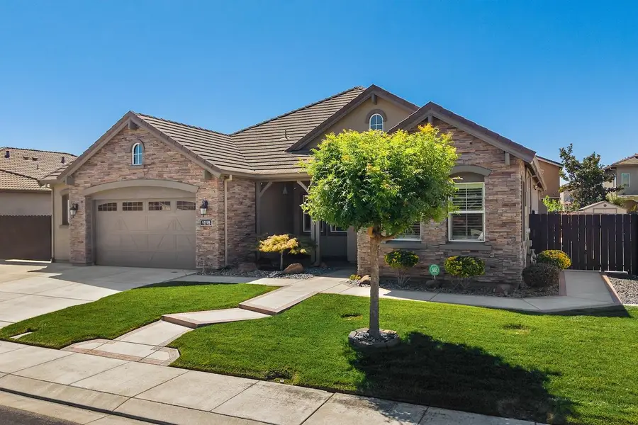 1018 Glen Abbey Drive, Manteca, CA 95336 - #3