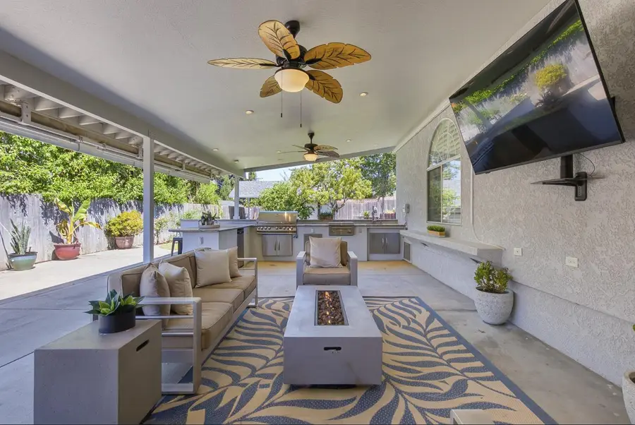 7609 Eastgate Avenue, Citrus Heights, CA 95610 - #2